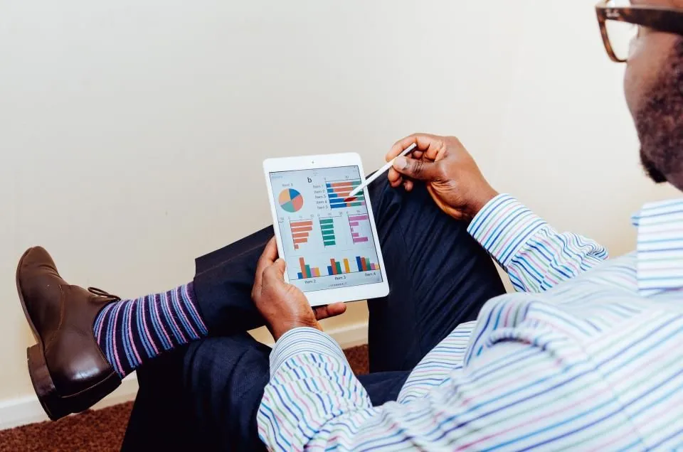 Tableau de bord consulté sur une tablette